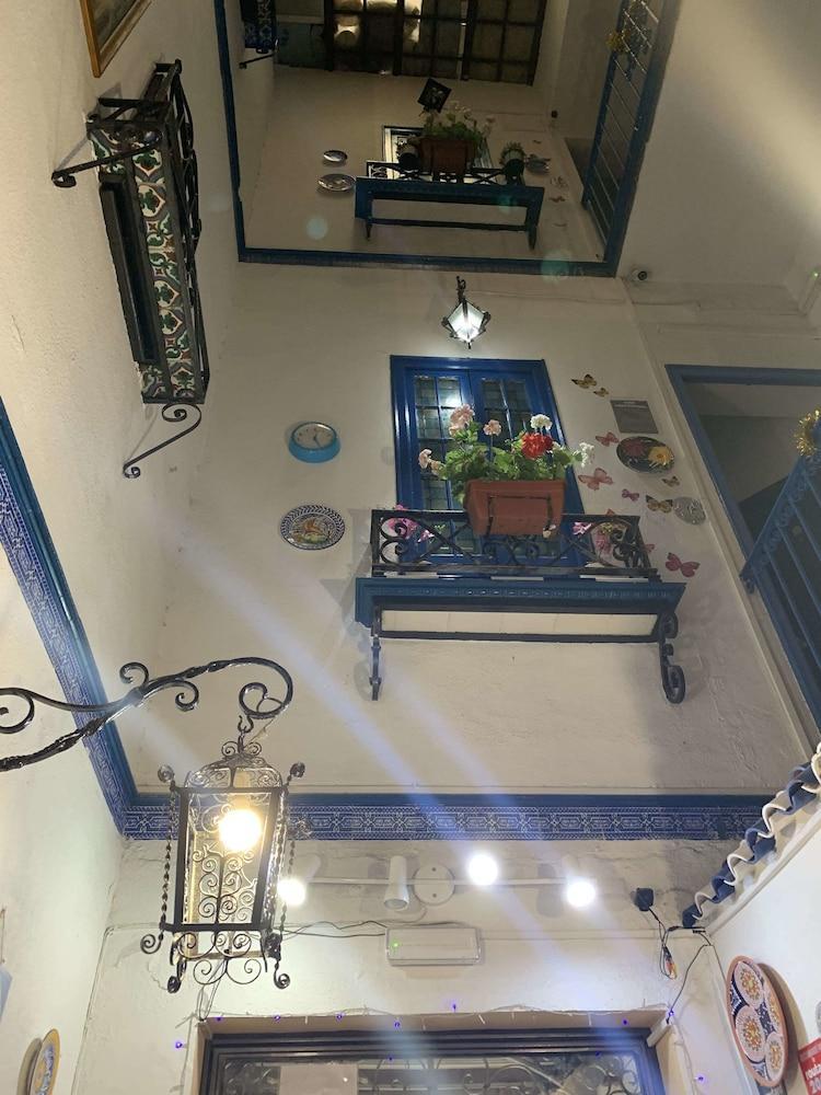 Pension Giraldilla Seville Ngoại thất bức ảnh